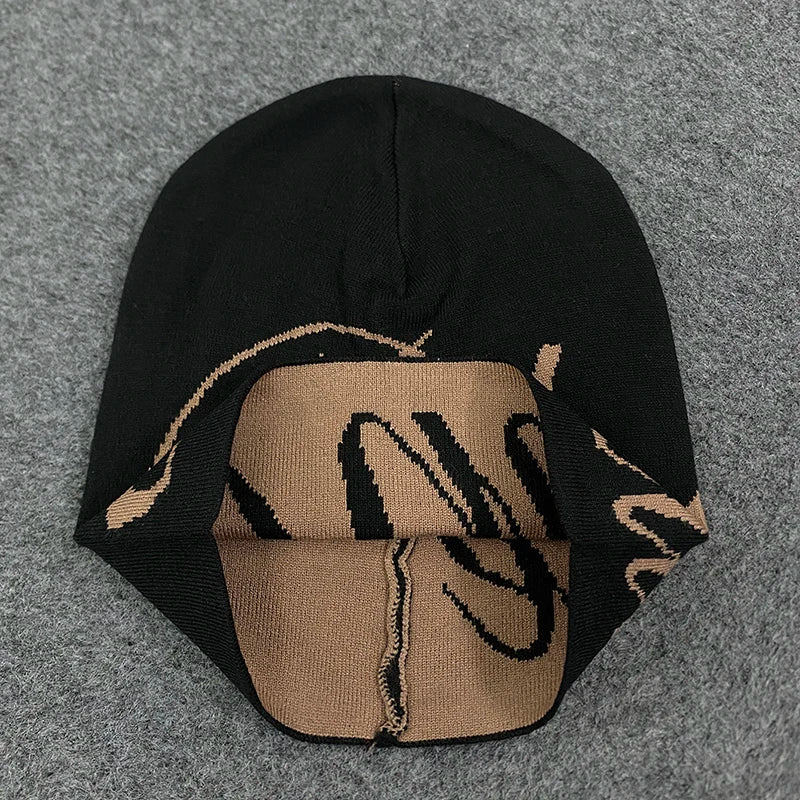 Beanie Rhude