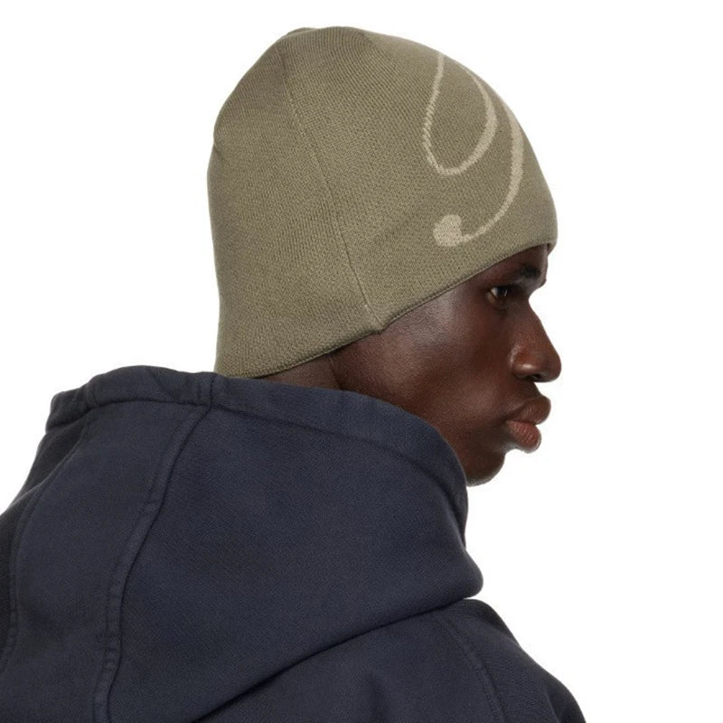 Beanie Rhude